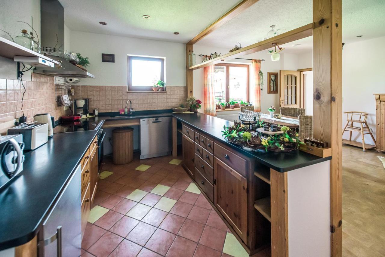 Hussi'S Home Гросенхайн Екстериор снимка